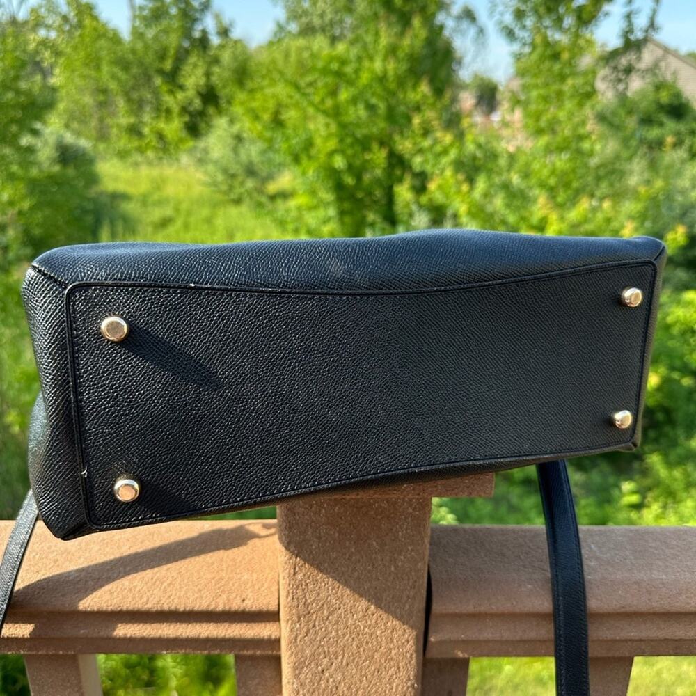 Coach Lillie Black Leather
Magnet/Zip Top Carryall Satchel Crossbody Bag EUC - Picture 9 of 11